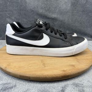 Nike Shoes Unisex Size 10 Black White Leather Low Top Sneakers AO2810-001
